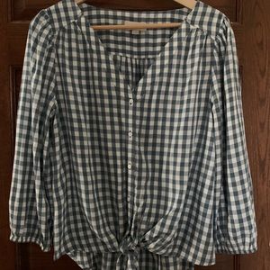 Loft white and blue plaid tie top